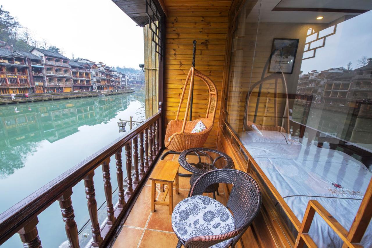 Fenghuang Memory Linjiang Inn المظهر الخارجي الصورة